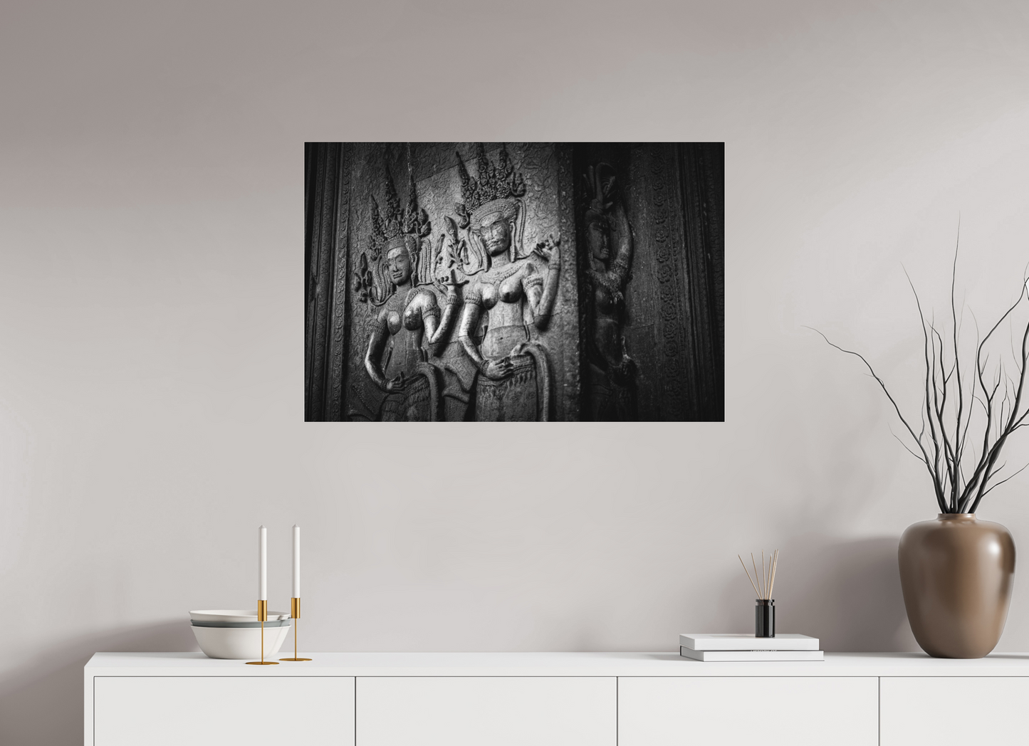 Divine Elegance (Fiammetta Venner)