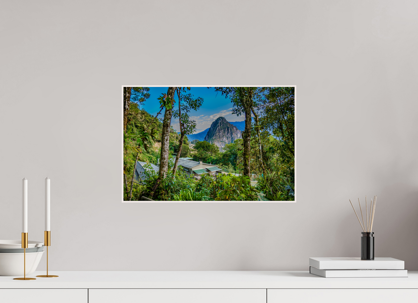 45 x 30 cm, Tirage photo métallisée ultraHD sous Plexi cadre Artbox Peru (2024) Photography : © Fiammetta Venner / REIA (Fiammetta Venner)