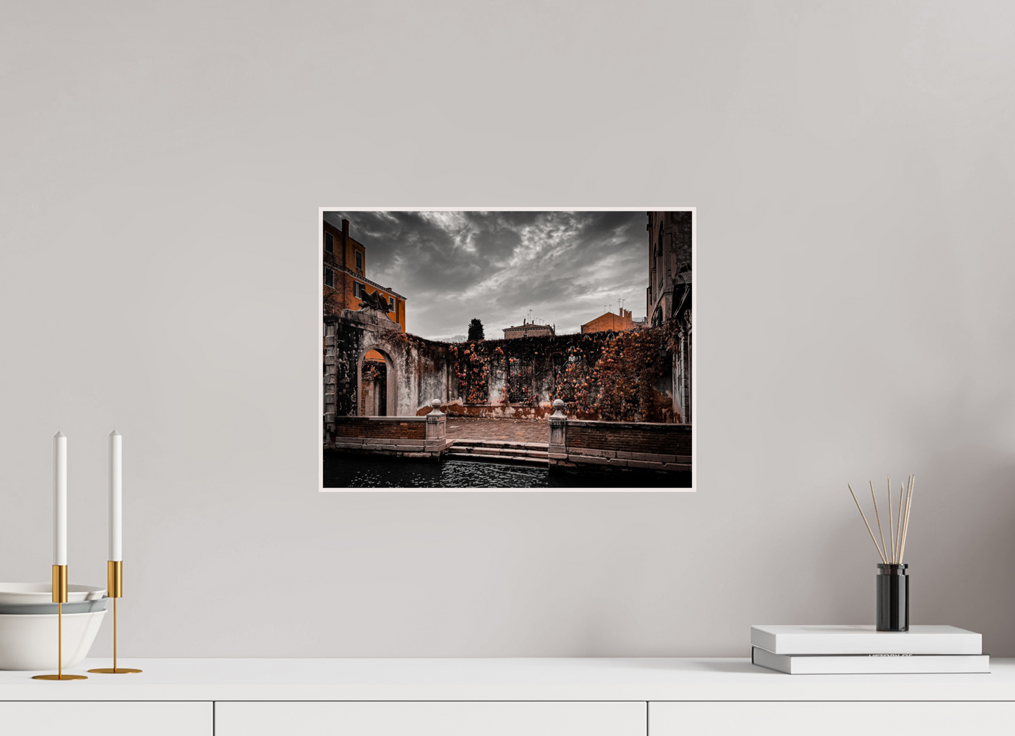 Venetian Waterscape (Fiammetta Venner)