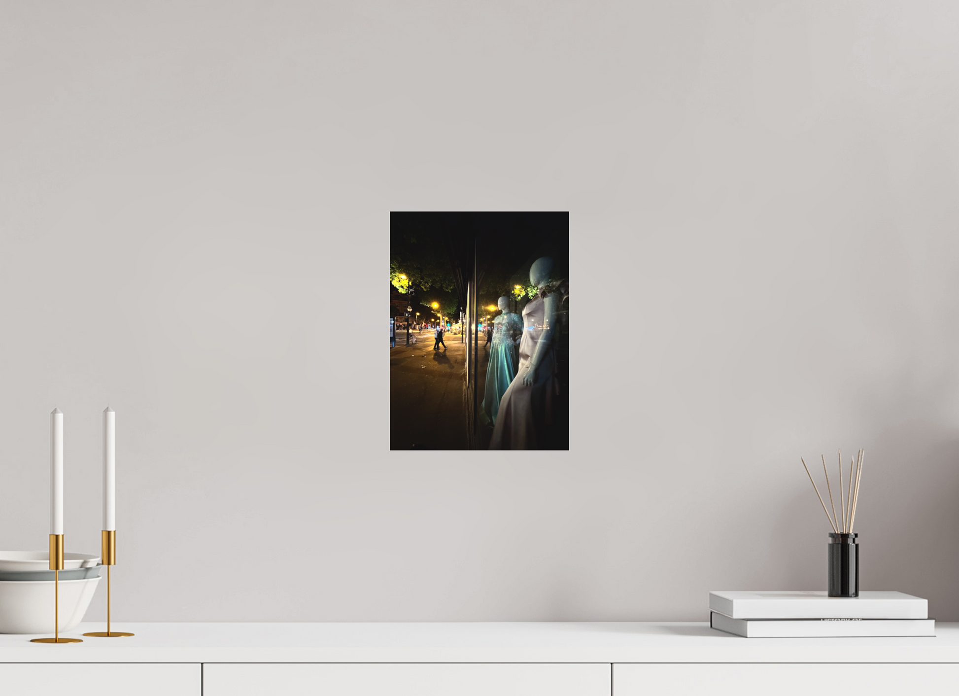 21 x 28 cm, Tirage photo sous Plexi mat Les dames de la nuit (Marie Sicard)