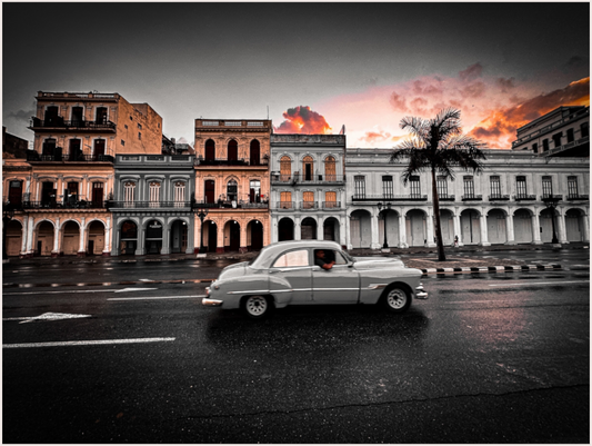 Elegance in Havana (Fiammetta Venner)