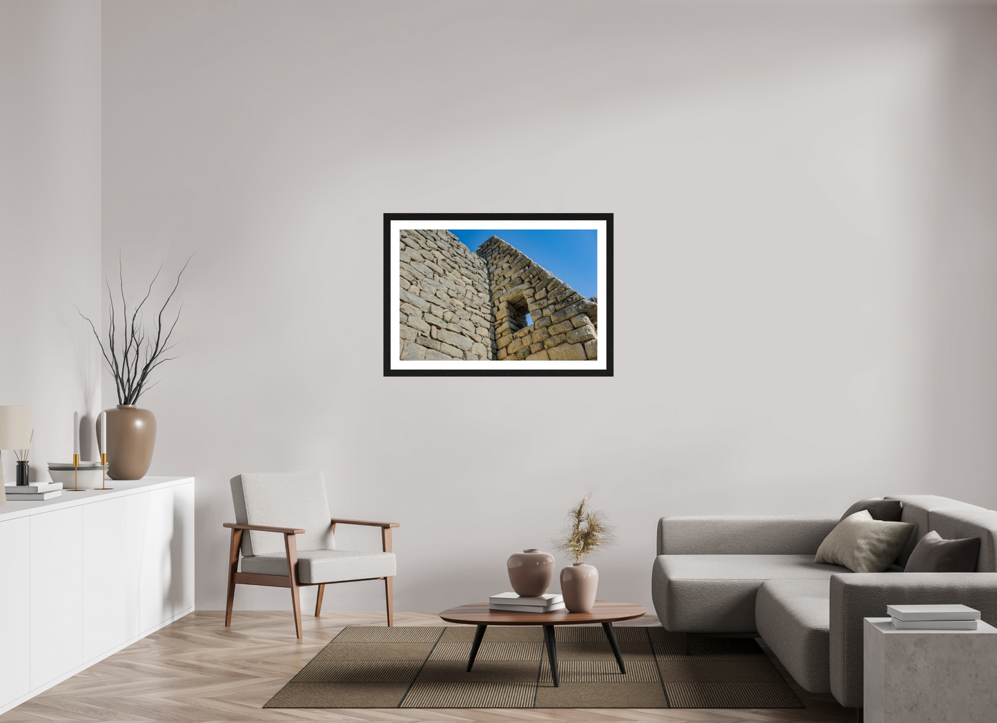 105 x 70 cm, Cadre noir Peru (2024) Photography : © Fiammetta Venner / REIA (Fiammetta Venner)