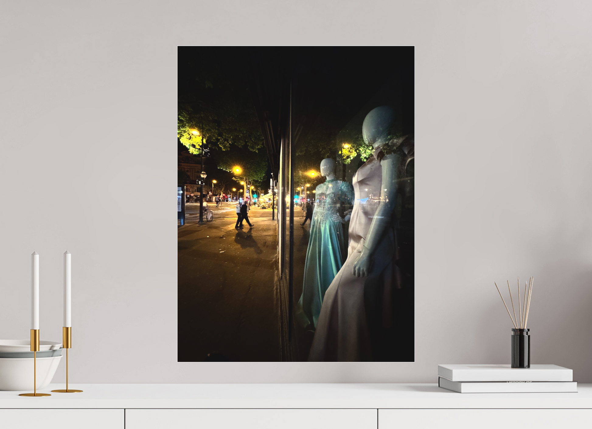 45 x 60 cm, Tirage photo sous Plexi mat Les dames de la nuit (Marie Sicard)