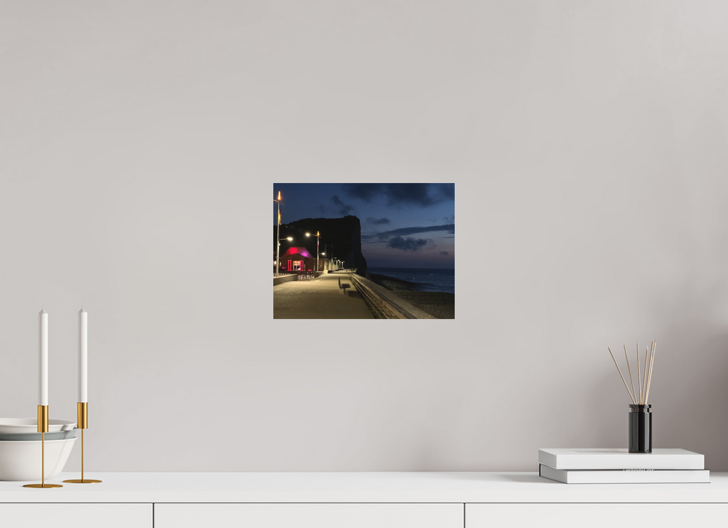 28 x 21 cm, Tirage photo sous Plexi mat Face à la mer #1 (Marie Sicard) kkk