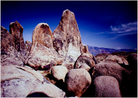 Rocky Sentinels (Aline de Nanxe)