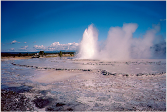 Dance of the Geysers (Aline de Nanxe)