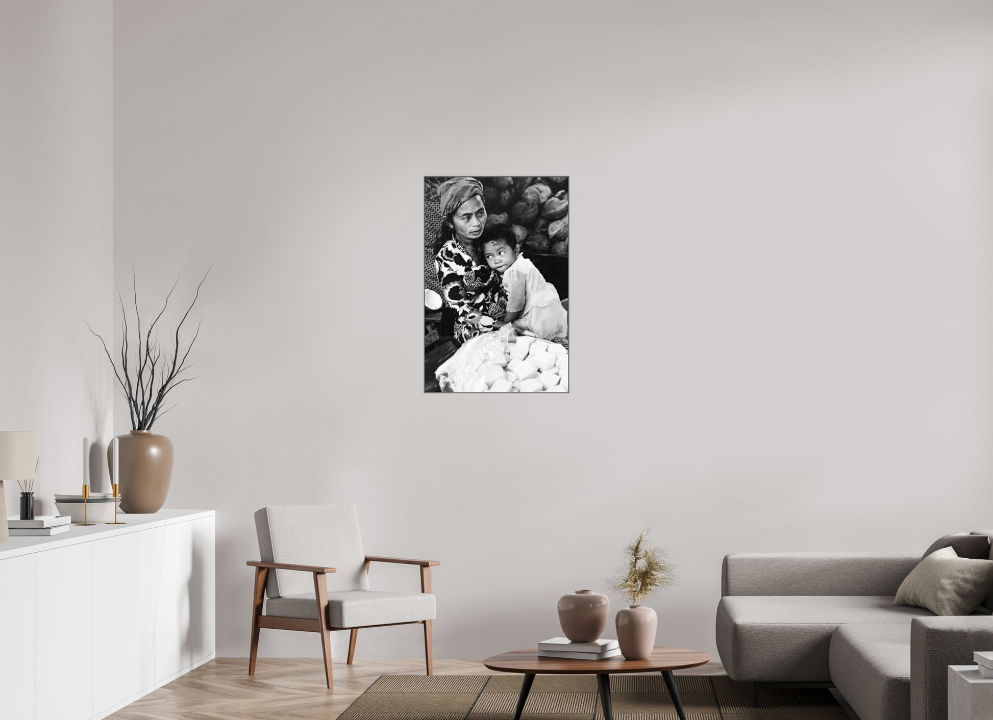 60 x 90 cm, Artbox aluminium argent Indonesia (1978) Photography : © Catherine Deudon / REIA (Catherine Deudon )