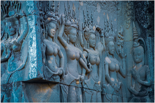 Blue Stone Dancers (Fiammetta Venner)