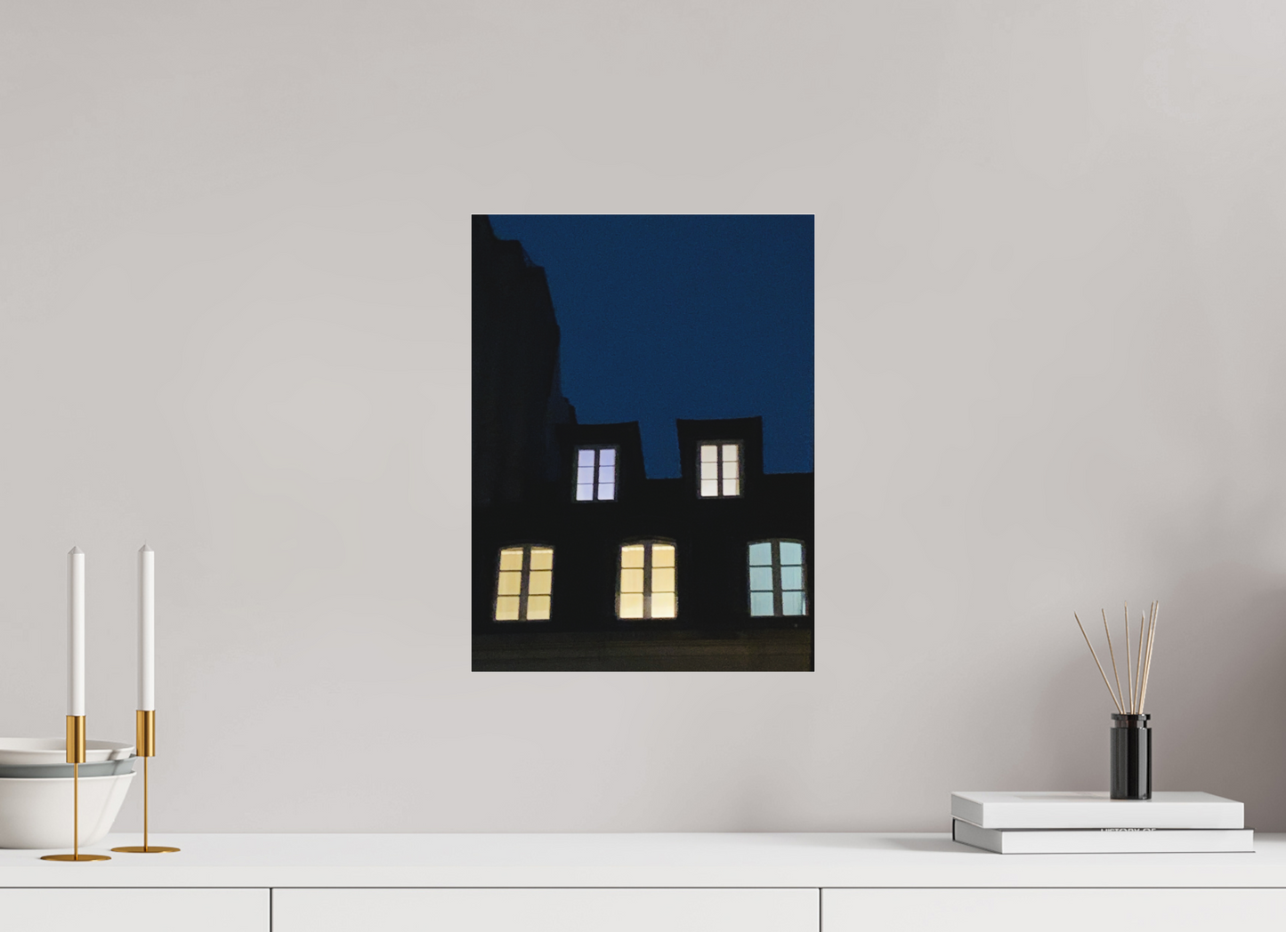 30 x 40 cm, Tirage photo sous Plexi mat "Les yeux des fenêtres sont vides et fous..." Louis Aragon (Marie Sicard)