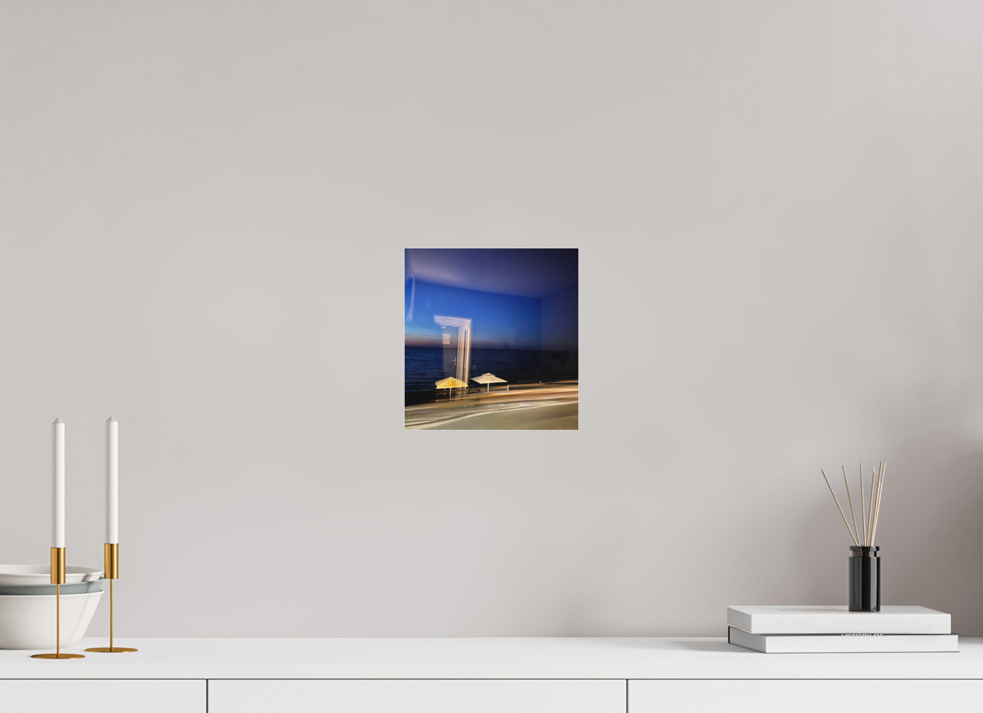 20 x 20,9 cm, Tirage photo sous Plexi mat Une chambre sur la mer (Marie Sicard)