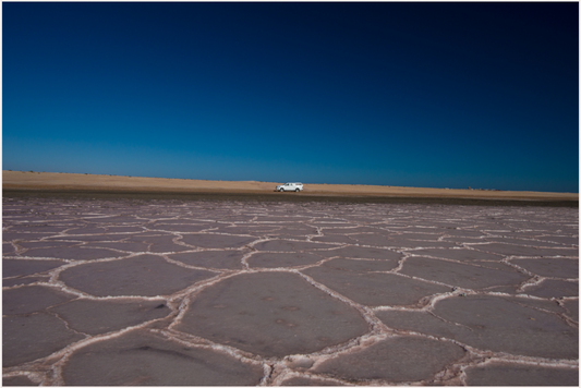 Salt Flat Horizon (Caroline Fourest)
