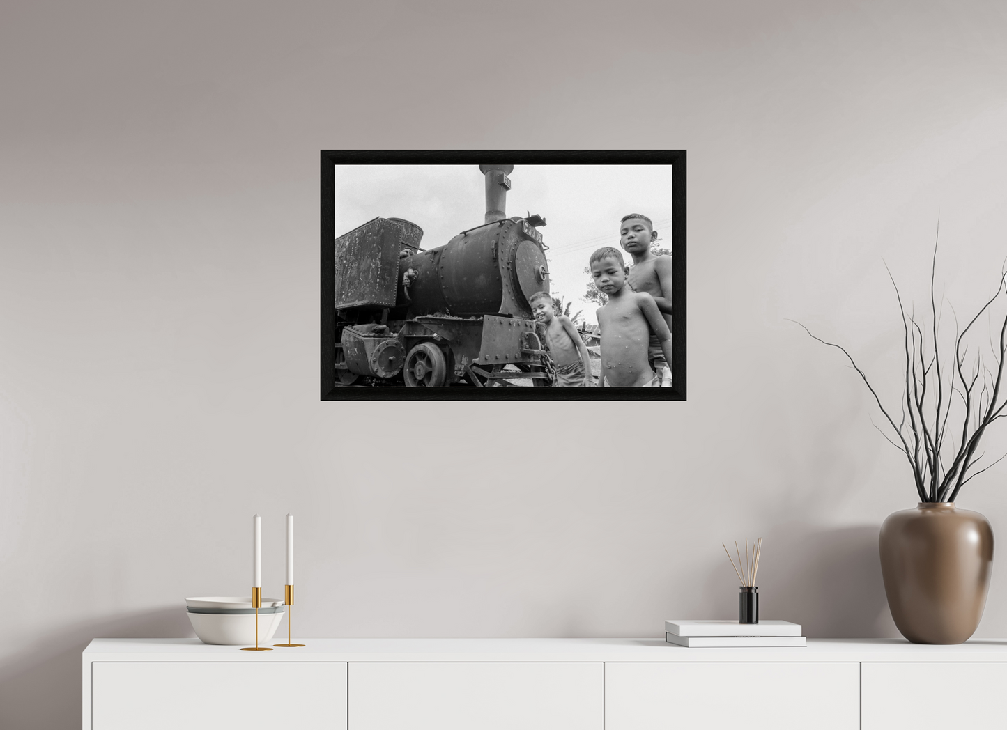 75 x 50 cm, Stockholm 30 mm noir Indonesia (1978) Photography : © Catherine Deudon / REIA (Catherine Deudon )